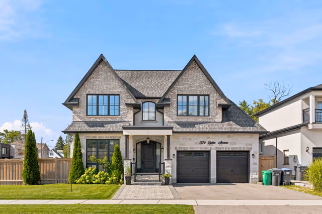 1226 Ogden Ave. Mississauga On L5e 2h4