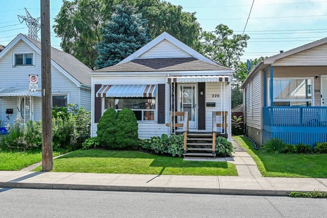 220 Paling Ave. Hamilton On L8h 5j7