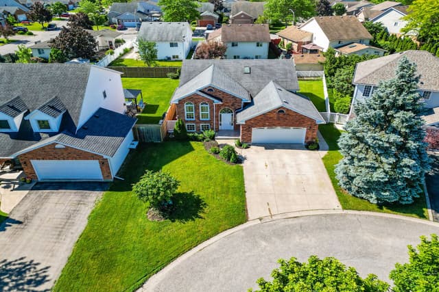 6 Cedar Ct. St Catharines On L2s 3v1