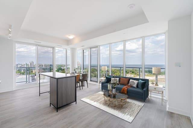 220 Missinnihe Way 1305 Mississauga On L5h 0a9