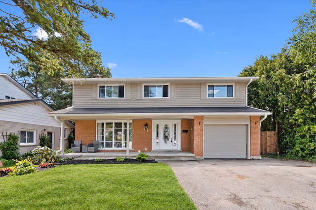 17 Carmine Pl. Guelph On N1e 3v2