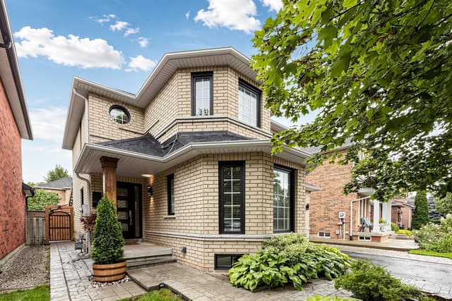 2148 Stillmeadow Rd. Oakville On L6m 3r1