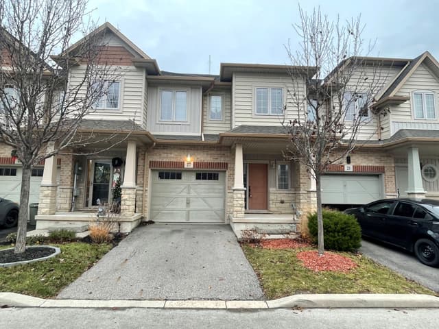 8 Lakelawn Rd. 27 Grimsby On L3m 0g1
