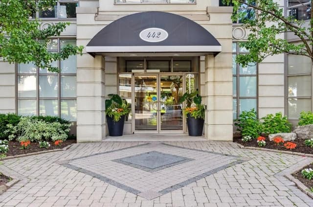 442 Maple Ave. 1402 Burlington On L7s 2l7