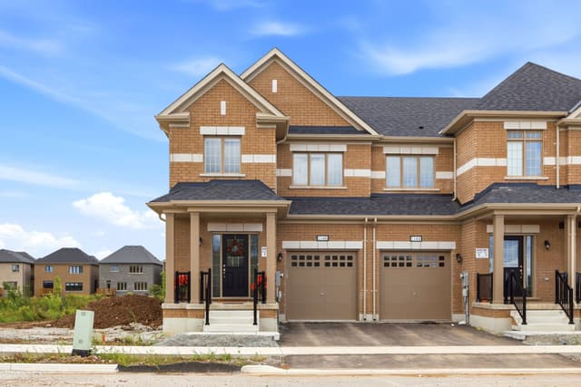 1146 Trudeau Dr. Milton On L9e 2j4