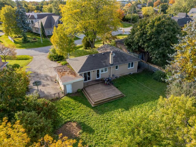 1333 Sheldon Ave. Lower Oakville On L6l 2p9