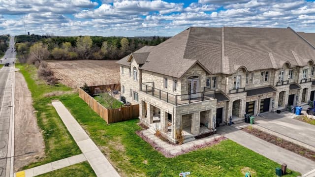 10 Mussen St. Guelph On N1e 0k3