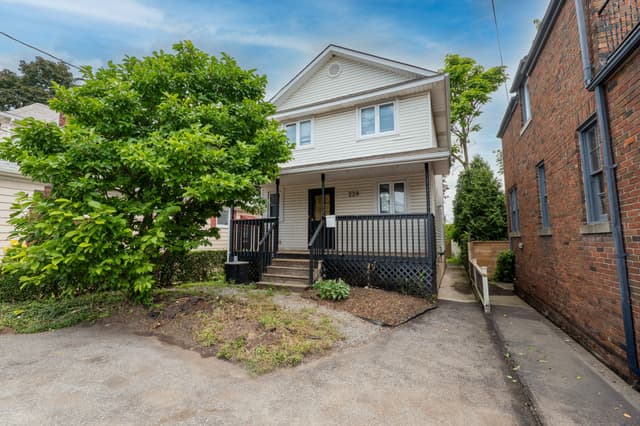 220 Geneva St. St Catharines On L2r 4p8