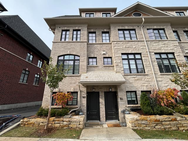70 Lunar Cres. 185 Mississauga On L5m 2r4