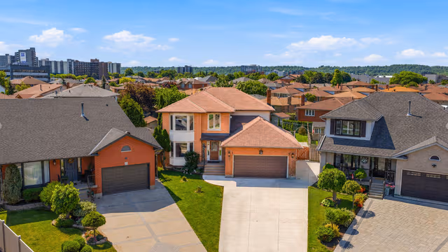 15 Talia Ct. Hamilton On L6e 4x8