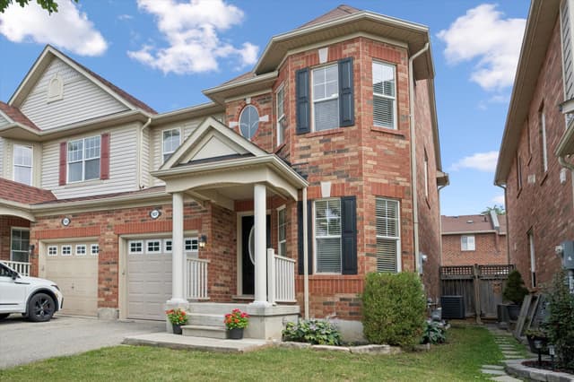 937 Vickerman Way Milton On L9t 0k5
