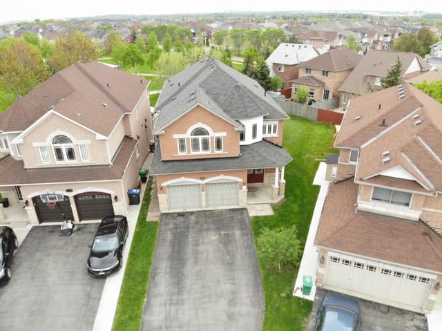 7272 Milano Ct. Mississauga On L5w 0a2