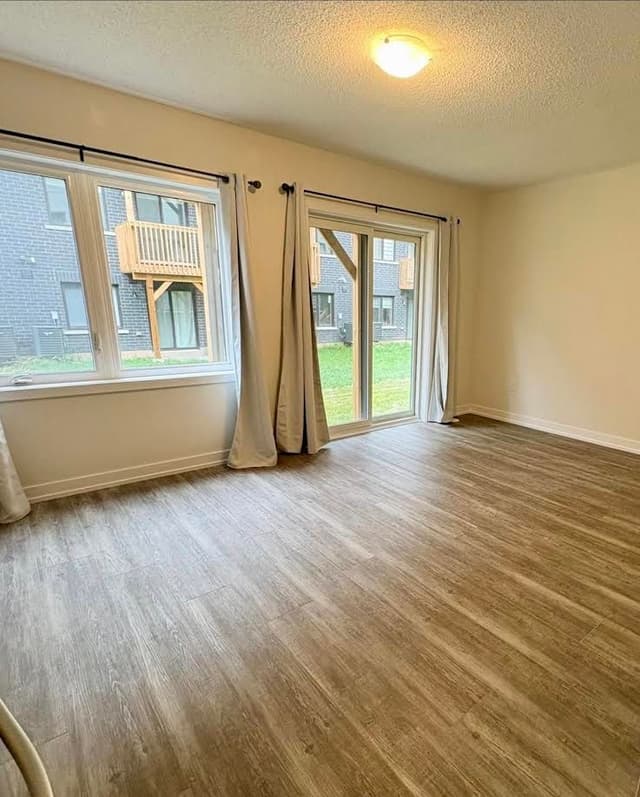1334 Kobzar Dr. Bsmnt Oakville On L6m 5r4