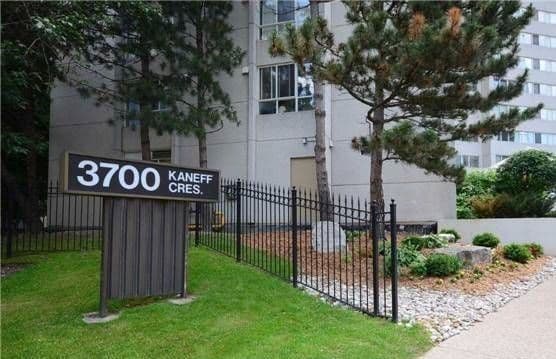 3700 Kaneff Cres. 808 Mississauga On L5a 4b8