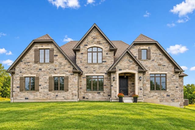 5 Prato Verde Ln. Hamilton On N0b 2k0
