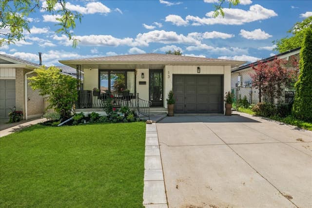 13 Salina Pl. Hamilton On L8g 4l4