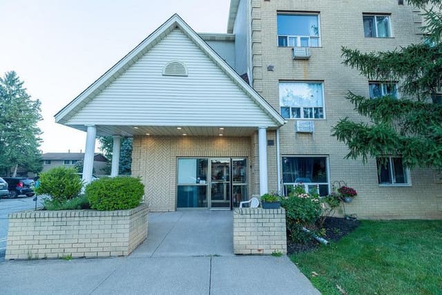 575 Lake St. St Catharines On L2n 4j1