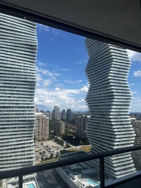 448 Burnhamthorpe Rd. W 2307 Mississauga On L5b 0r4