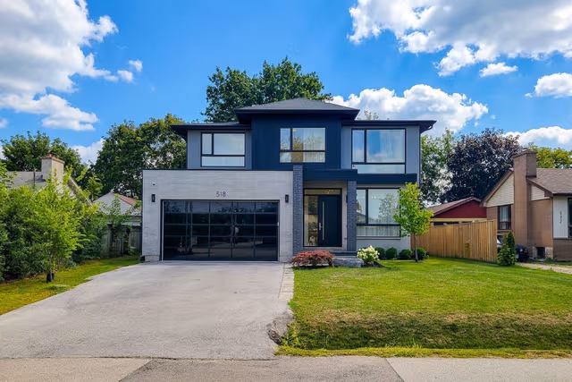 518 Sherin Dr. Oakville On L6l 4j8