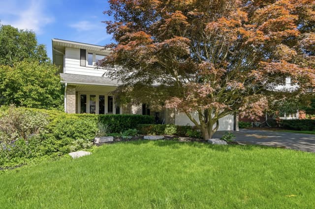 44 San Paulo Dr. Hamilton On L9c 5l2