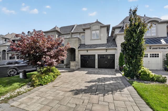 2320 Wuthering Heights Way Oakville On L6m 0e7