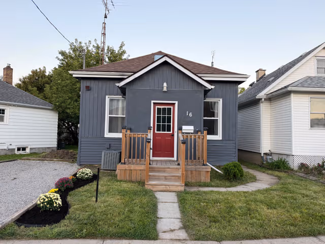 16 East St. E St Catharines On L2r 3y8