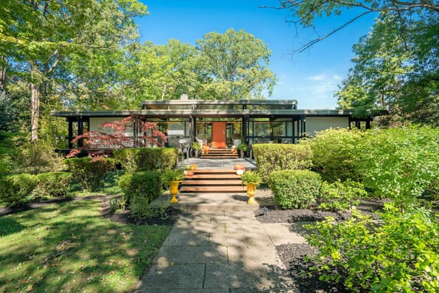 15 Wood Dale Dr. St Catharines On L2t 1y9