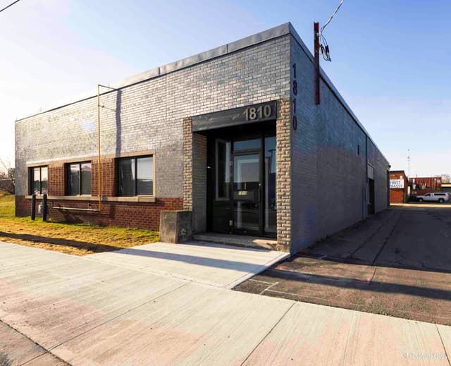 1810 Barton St. E Hamilton On L8h 2y6