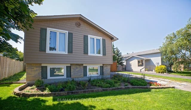43 Odessa St. Hamilton On L8j 1a3