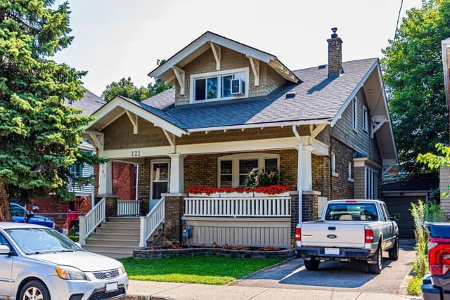 121 Eastbourne Ave. Hamilton On L8m 2m9