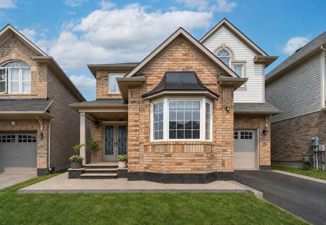 243 Mcdougall Cross Milton On L9t 0p3