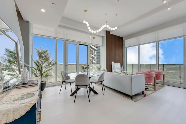 3883 Quartz Rd. 6013 Mississauga On L5b 0m4