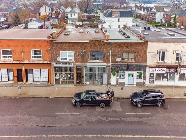 775 Barton St. E Hamilton On L8l 3a9