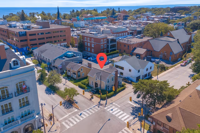 140 Trafalgar Rd. Oakville On L6j 3g5