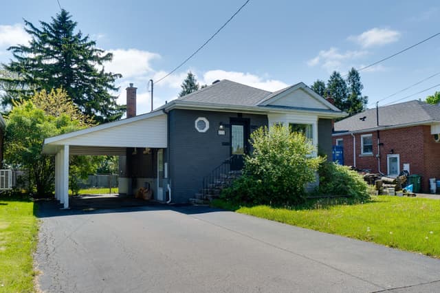 213 East 32nd St. Hamilton On L8v 3s3