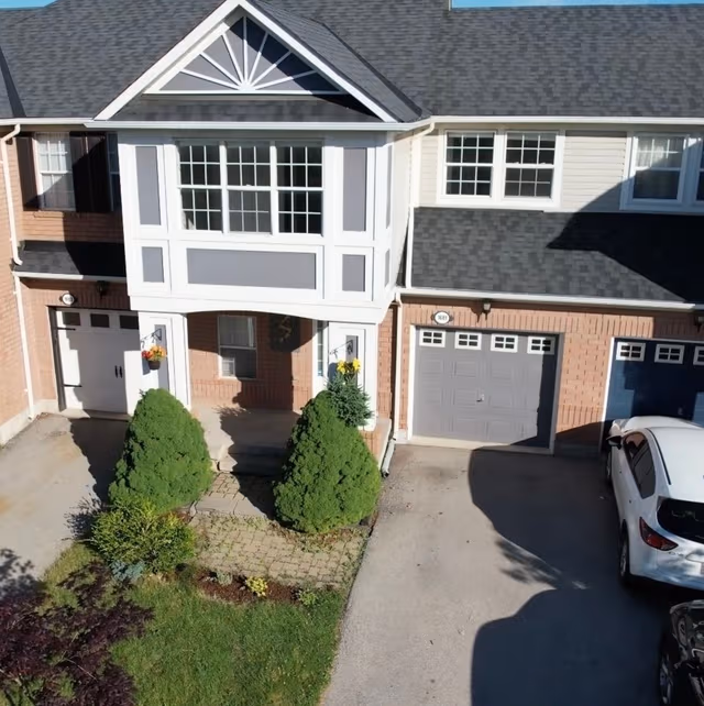 1681 Stover Cres. Milton On L9t 5n3