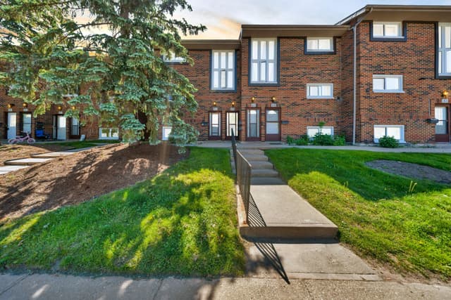 49 Rhonda Rd. 90 Guelph On N1h 7a4