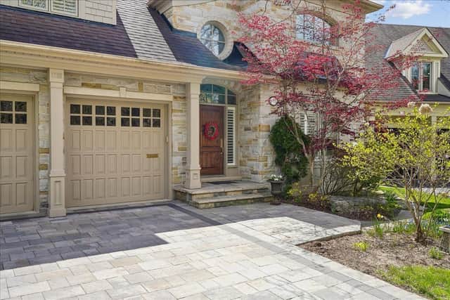 1726 The Pines Mississauga On L5j 4v5