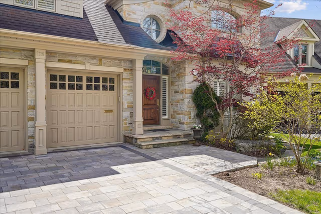 1726 The Pines Mississauga On L5j 4v5
