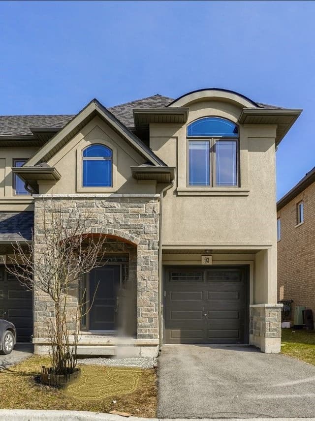 93 Sonoma Valley Cres. Hamilton On L9b 0j3