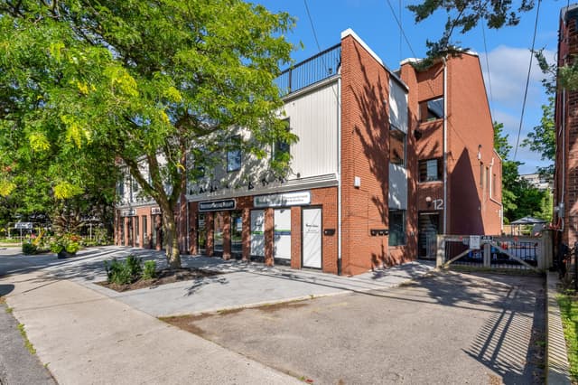12 Ontario St. Grimsby On L3m 3g9