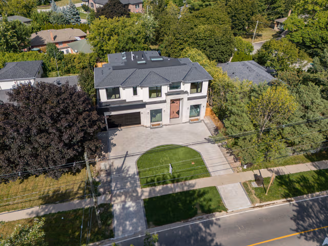 491 Fourth Line Oakville On L6l 5a8