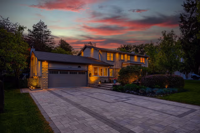 1421 Watersedge Rd. Mississauga On L5j 1a3
