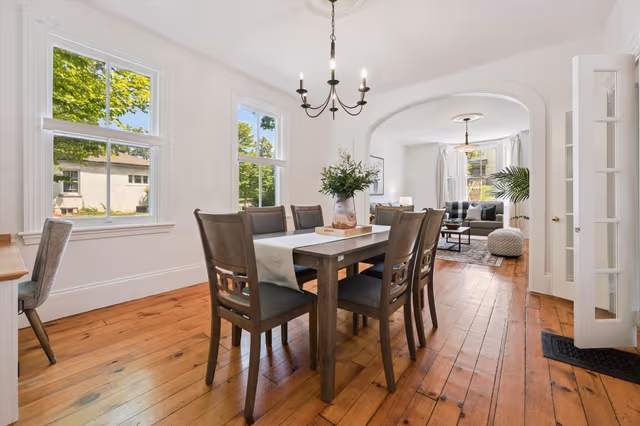 129 Suffolk St. W Guelph On N1h 2j6