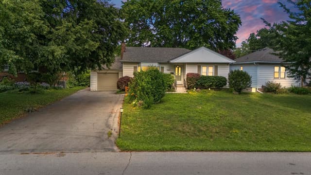 1063 Joan Dr. Burlington On L7t 3h3