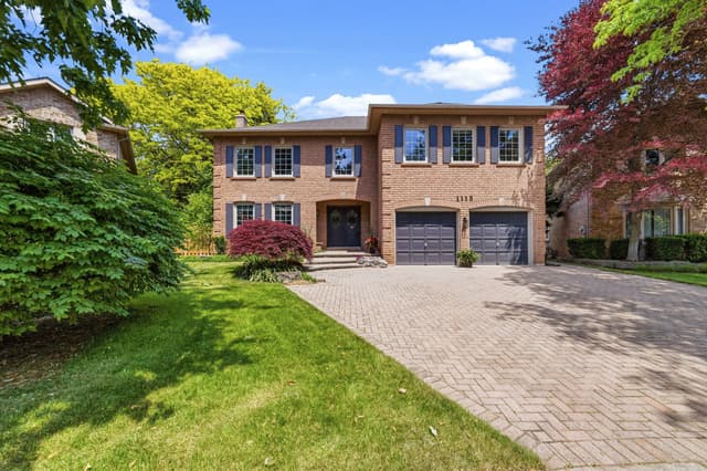 1113 Valleywood Ct. Oakville On L6m 2c4
