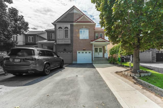 4191 Goldenrod Cres. Mississauga On L5v 3c2