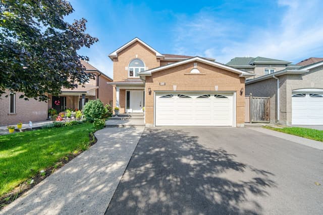 975 Mantle Cres. Mississauga On L5v 2g3