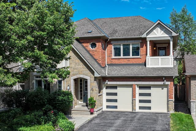 3368 Raspberry Bush Trail Oakville On L6l 6v2