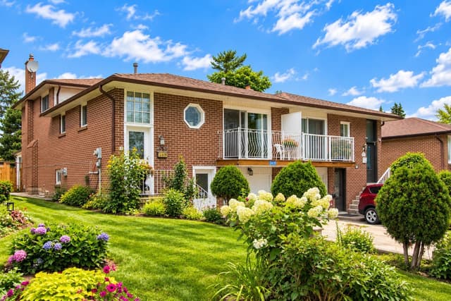 2419 Cashmere Ave. Mississauga On L5b 2m7